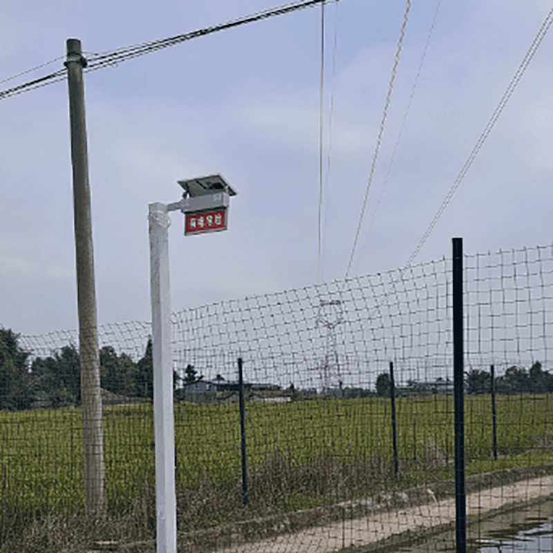 声光结合,远近协同:输电线路防外力破坏警示方案