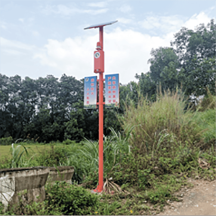 太阳能森林防火语音警示器，预防森林火灾