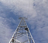 Laser anti external force damage online monitoring device for transmission lines, anti external damage monitoring