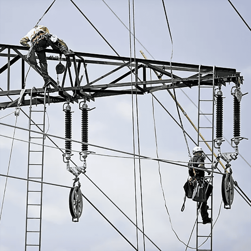 电力“鹰眼”：输电线路智能故障定位装置
