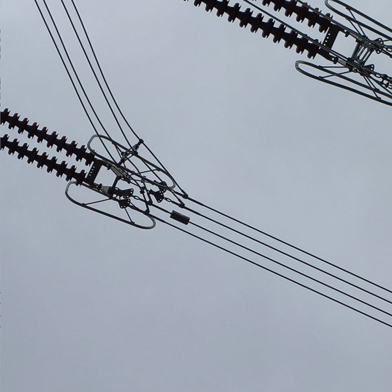 2025.10.13 线路导线舞动在线监测装置 安装案例