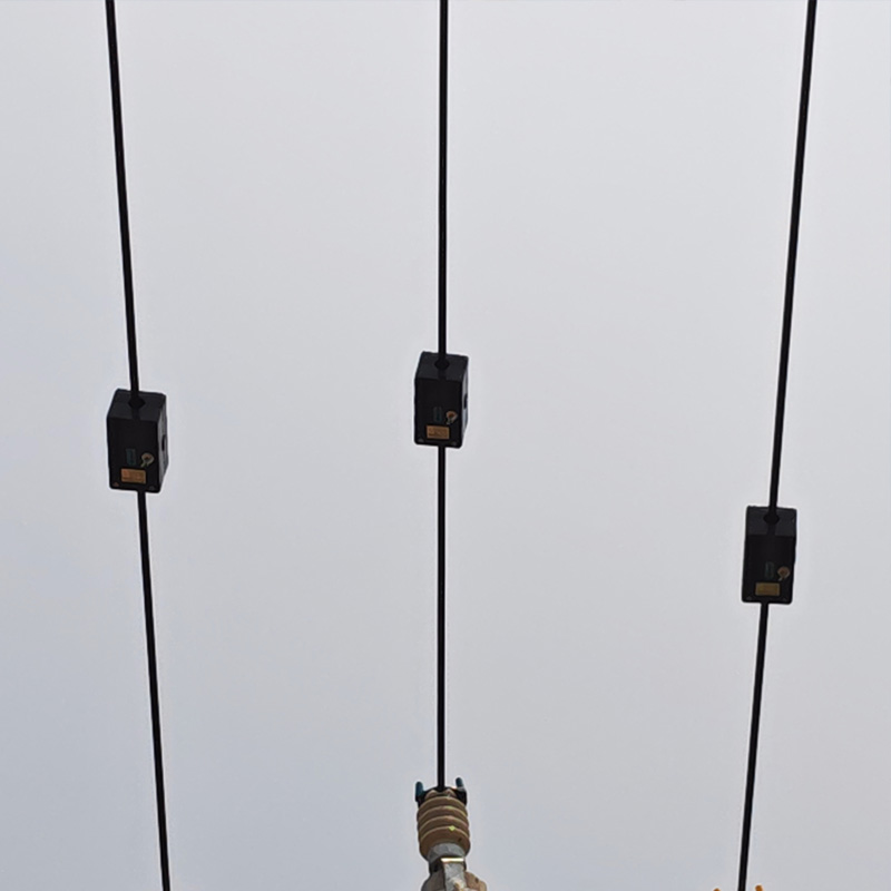 配电线路行波故障定位装置