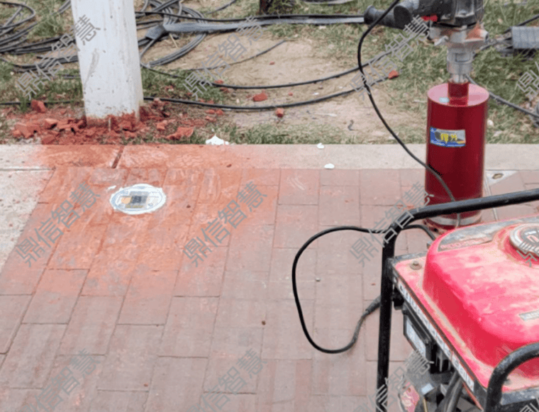 Bulk Installation of Ground Anchors for External Damage Prevention Protecting Underground Cables from External Damage at 0°C