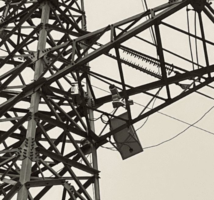 The laser bird repeller is easily installed on the tower, and it's interesting to see the bird repelling technology applied to transmission line towers