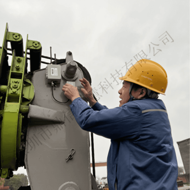 Crane Near Electricity Warning Device, Guardian of Construction Safety